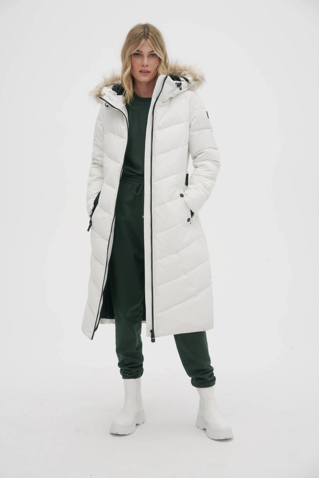 Capri Winter White F17046